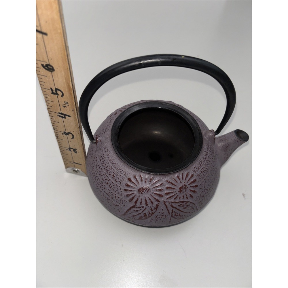 Purple Japanese Cast Iron Teapot Tetsubin Floral Chrysanthemum Pattern Rare - Picture 11 of 13